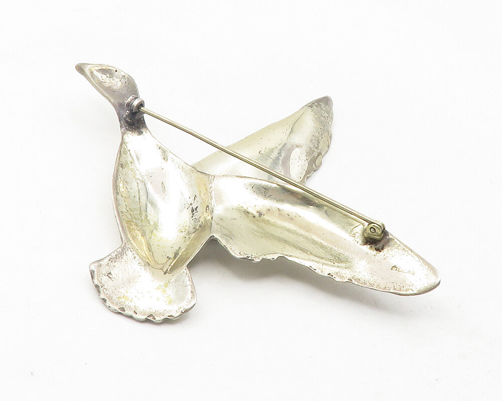 925 Sterling Silver  Vintage Hollow Flying Bird Motif Brooch Pin  BP4358