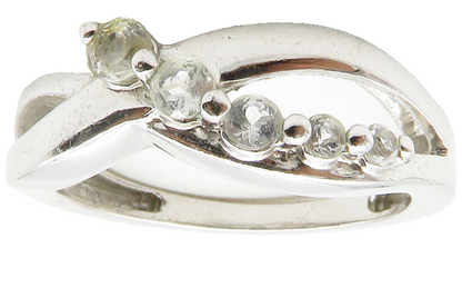 925 Sterling Silver  Graduated White Topaz Shiny Round Band Ring Sz 8  RG12936