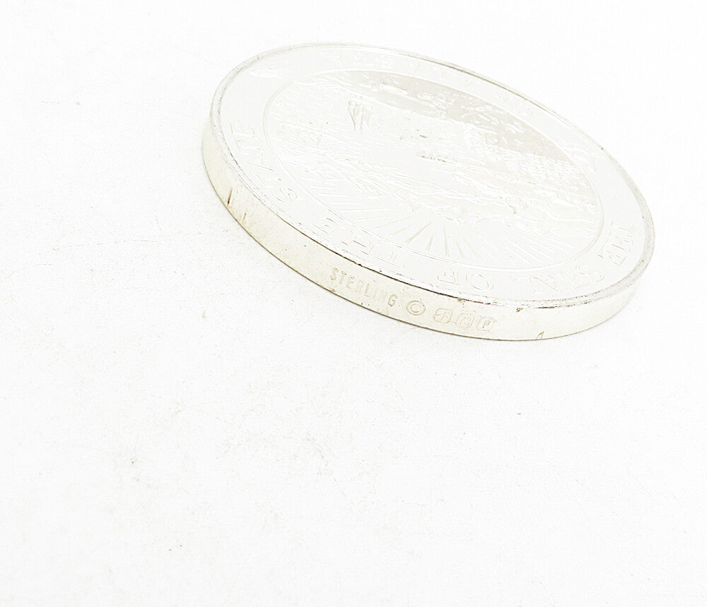 925 Sterling Silver  Shiny Seal Of The State Of Alaska Medallion Coin  TR1433