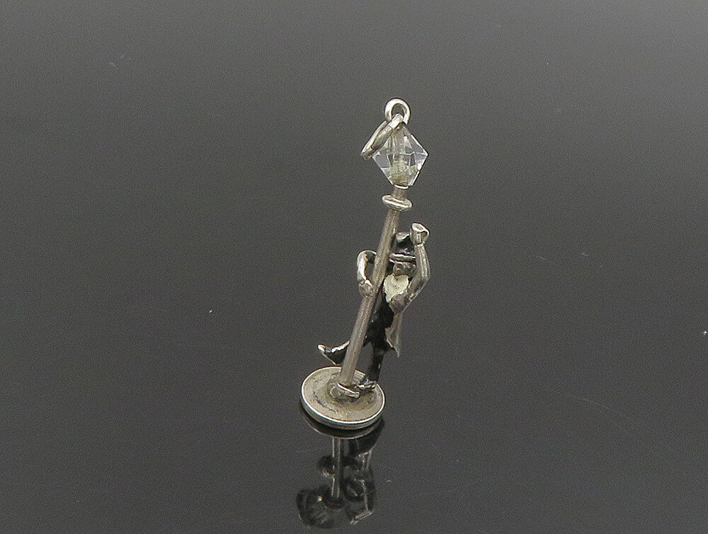 925 Silver  Vintage Enamel Magician Man On Quartz Pole Pendant (MOVES) PT20418