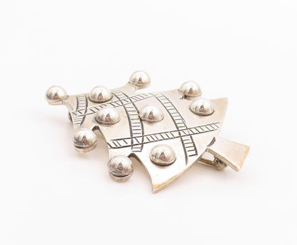 925 Sterling Silver Vintage Brooch Etched Beaded Cutout Christmas Tree  BP11743