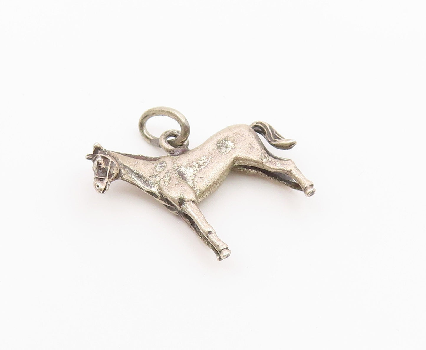 925 Sterling Silver  Vintage Standing Horse Animal Motif Pendant  PT17139