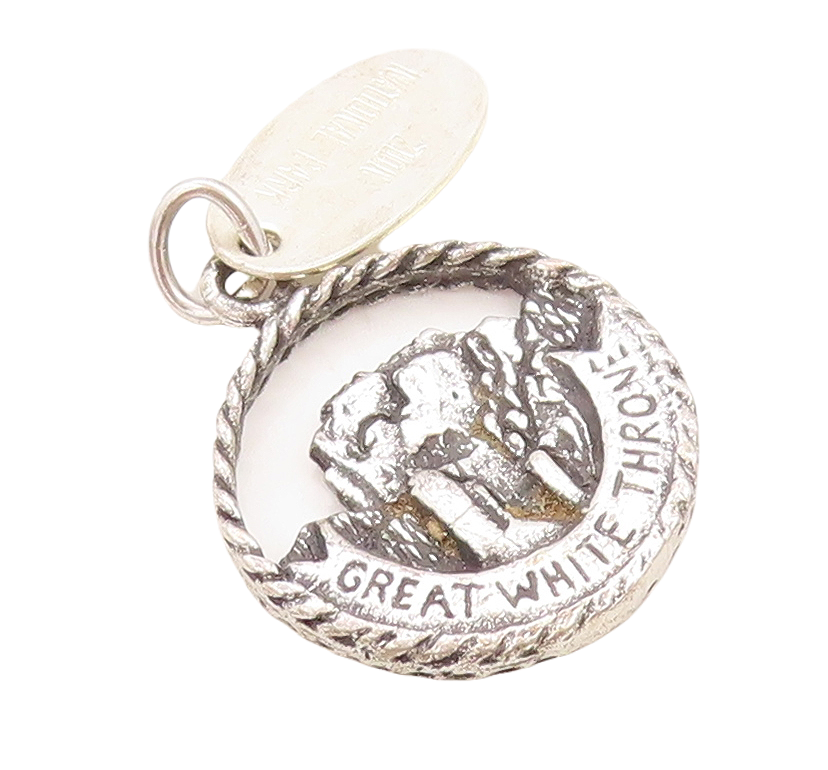 925 Sterling Silver Vintage Pendant Dark Tone Great White Throne Cutout PT23859