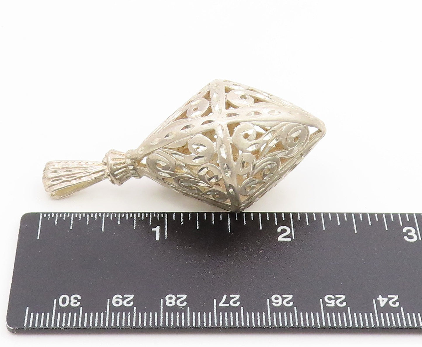 925 Sterling Silver Vintage Pendant Intricate Open Scrollwork Locket  PT25666