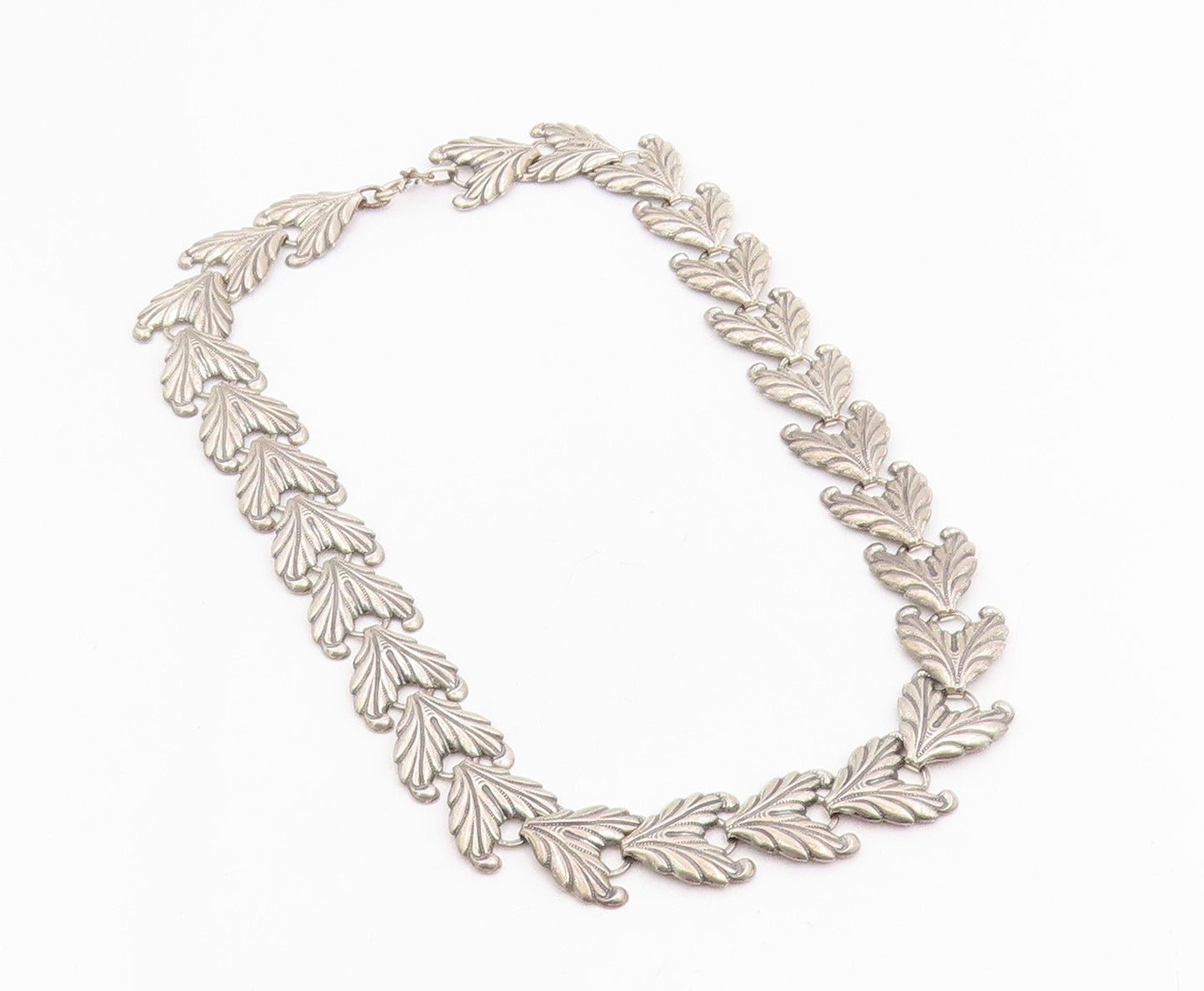 925 Sterling Silver Vintage Necklace DANECRAFT Etched Leaf Motif Collar  NE4761