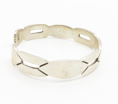 925 Sterling Silver  Vintage Shiny Smooth Cutout Detail Cuff Bracelet  BT5859