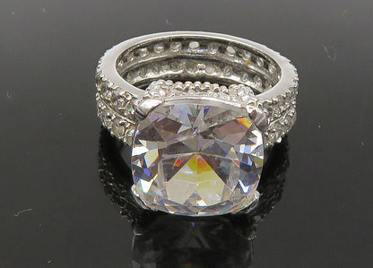 925 Sterling Silver  Vintage Shiny Cubic Zirconia Cocktail Ring Sz 7  RG22220