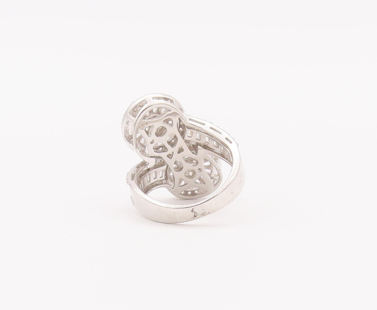 925 Sterling Silver Vintage Ring Bypass Circular Ends Beaded CZ  Sz 5  RG28003