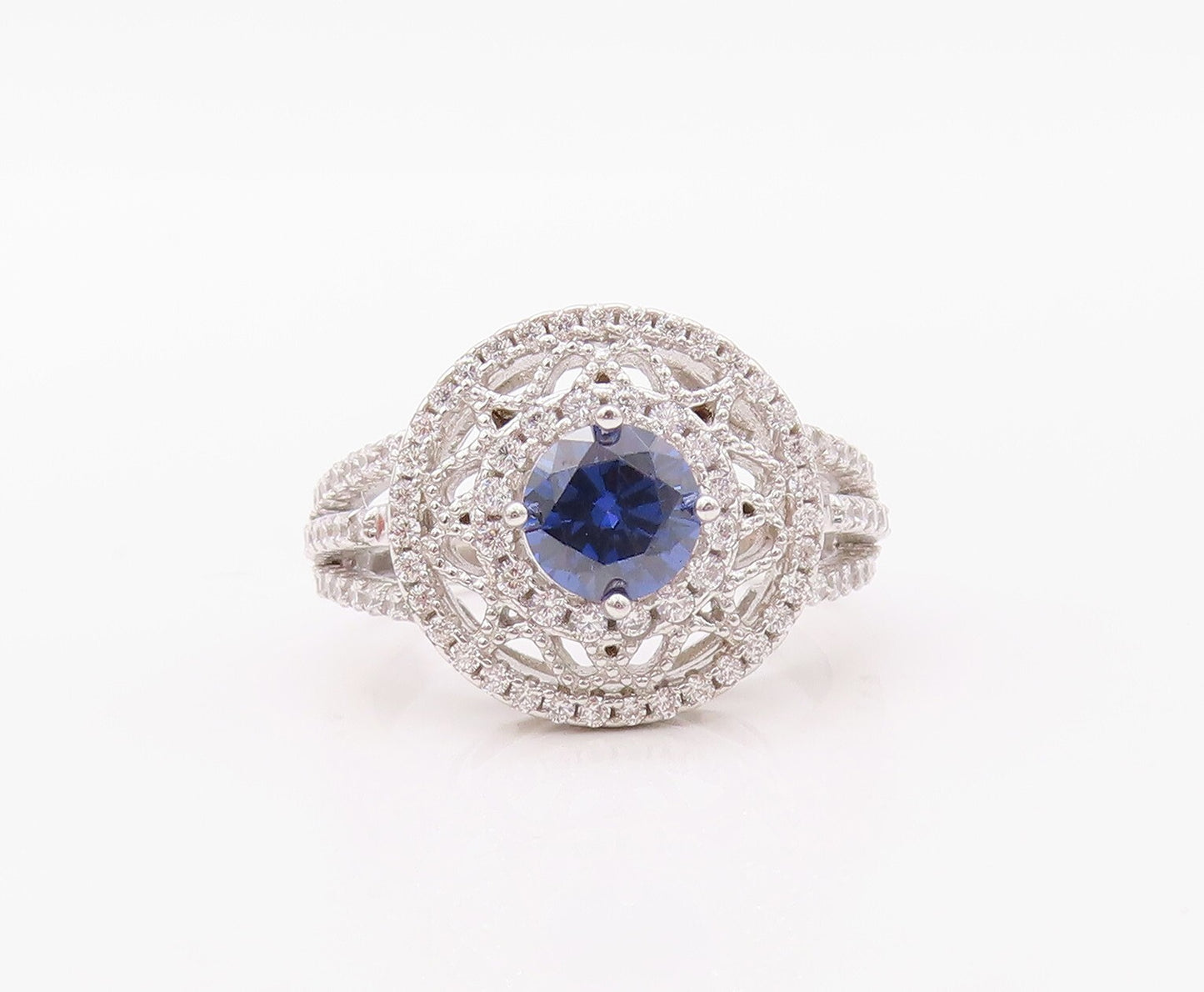 925 Sterling Silver Vintage Ring Round Cut Sapphire Star Cut CZ  Sz 7 RG30838
