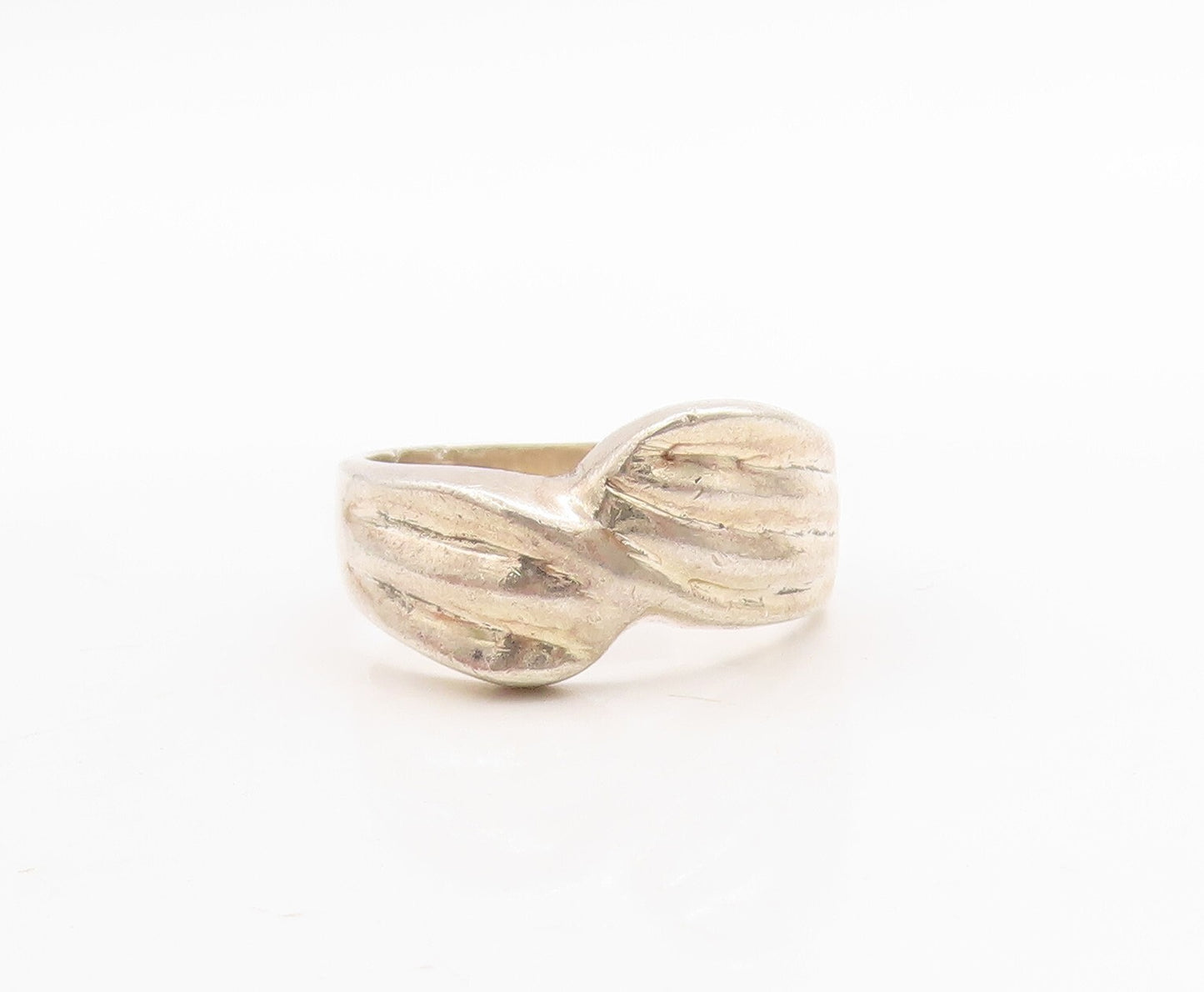 925 Sterling Silver Vintage Ring Minimalist Designer Grooved  Sz 8.5  RG31690