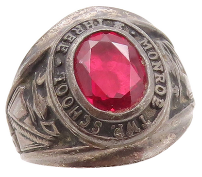 925 Sterling Silver Vintage Ring Dark Tone Red CZ 1972 School  Sz 9  RG31024