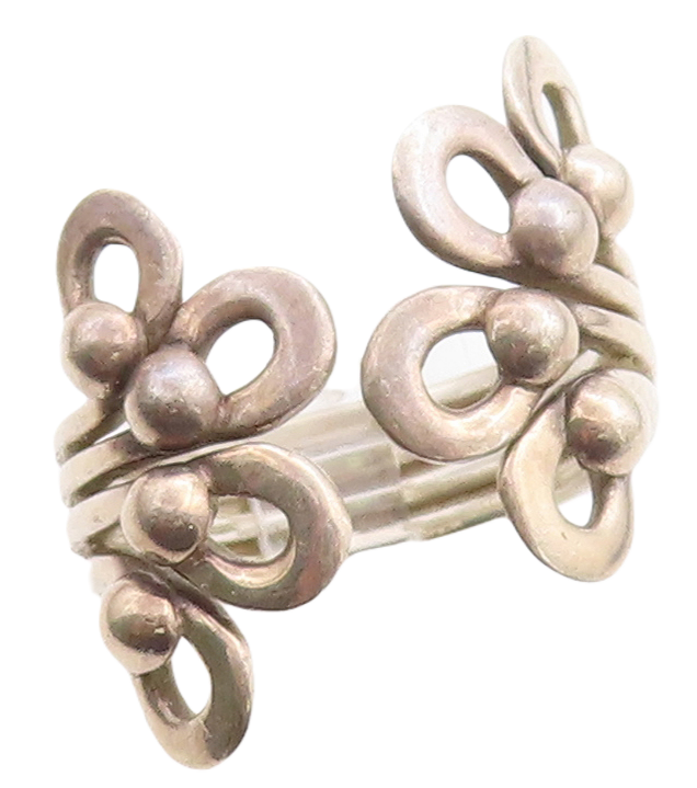 925 Sterling Silver Vintage Ring Solid Cutout Floral Design  Sz 12  RG31405