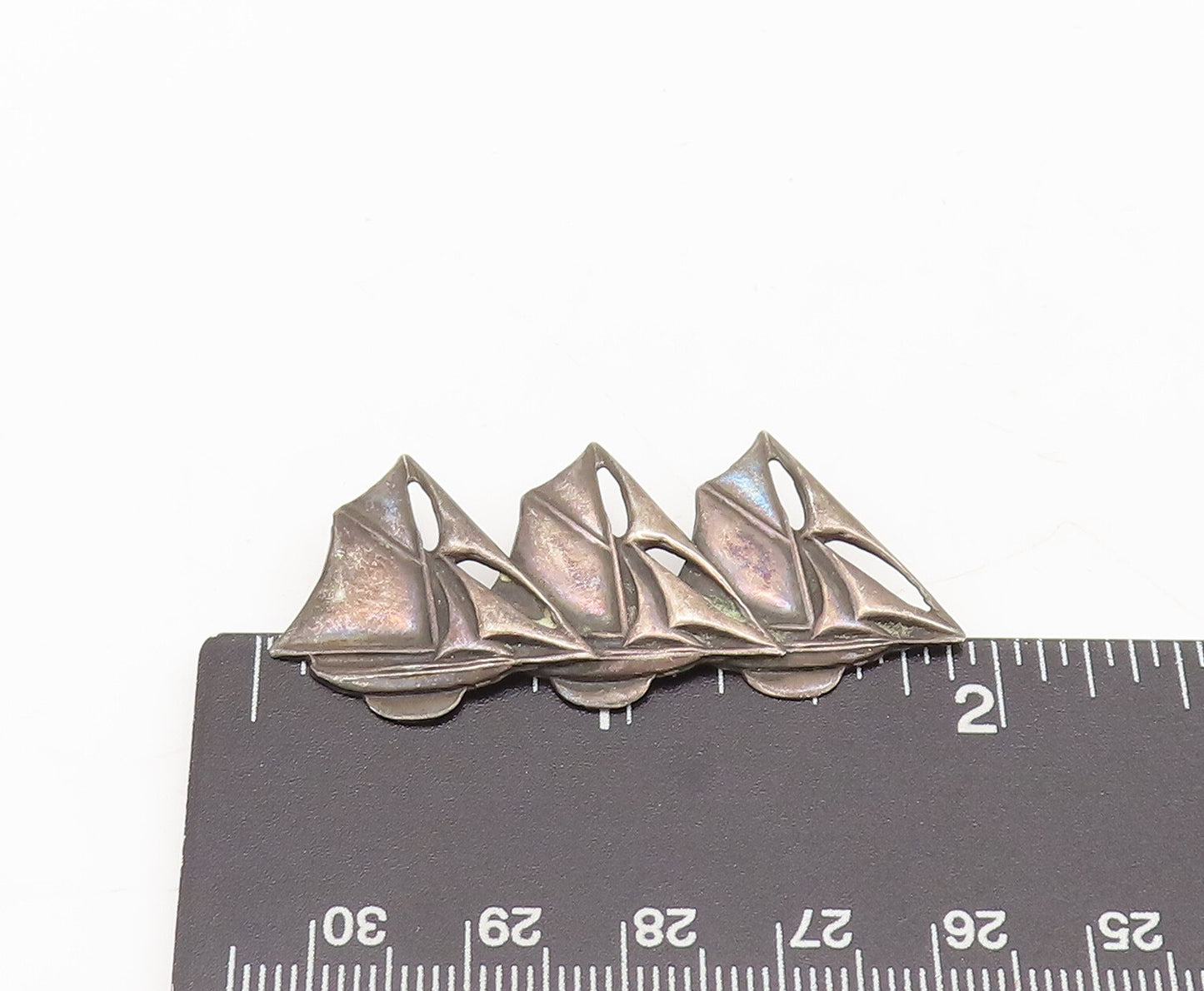 925 Sterling Silver Vintage Brooch Pin Carved Three Linked Sailor Boat  BP10554