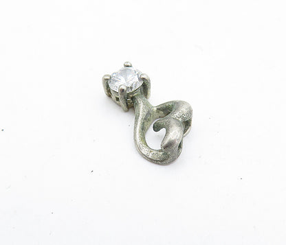 925 Sterling Silver  Vintage Petite Cubic Zirconia Love Heart Pendant  PT3956