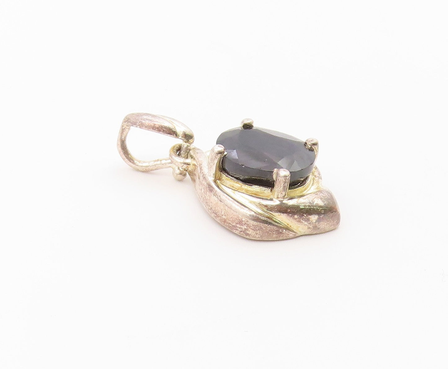 925 Sterling Silver  Vintage Scalloped Black Spinel Drop Pendant  PT20382