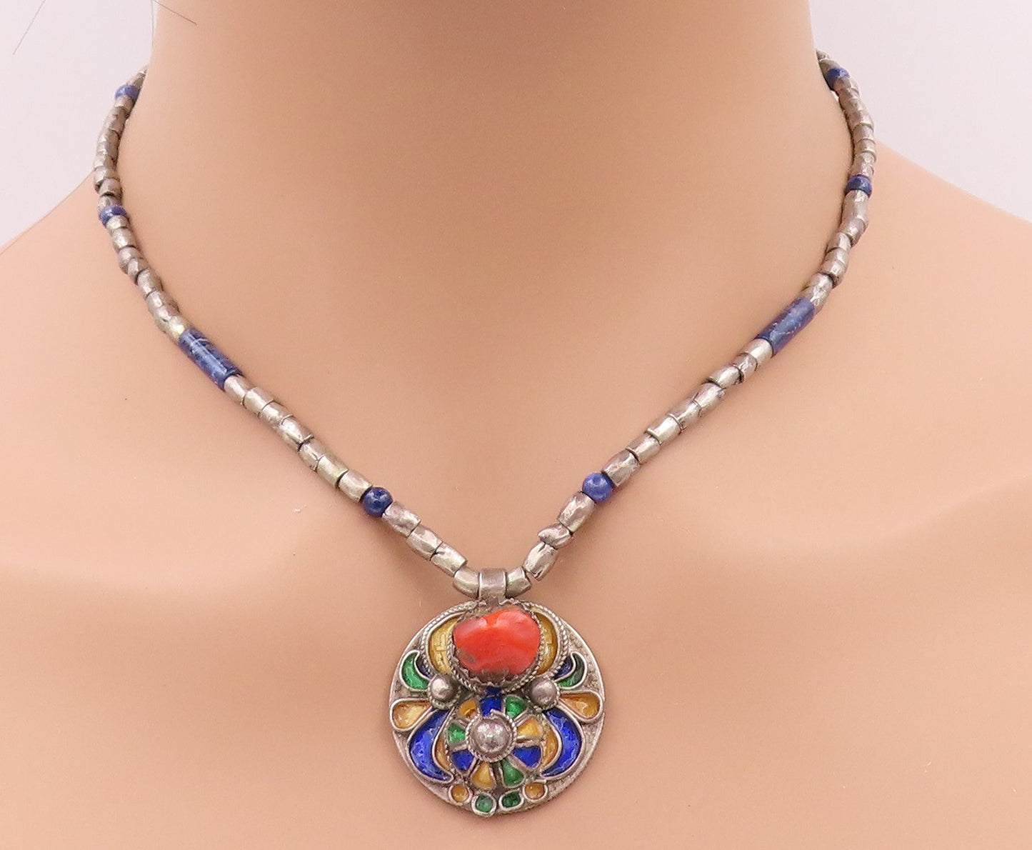 925 Sterling Silver Vintage Necklace French Coin Carnelian Enameled  NE4563