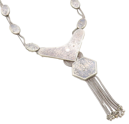 925 Sterling Silver Vintage Necklace Ethnic Geometric Disc & Tassel Chain NE4623