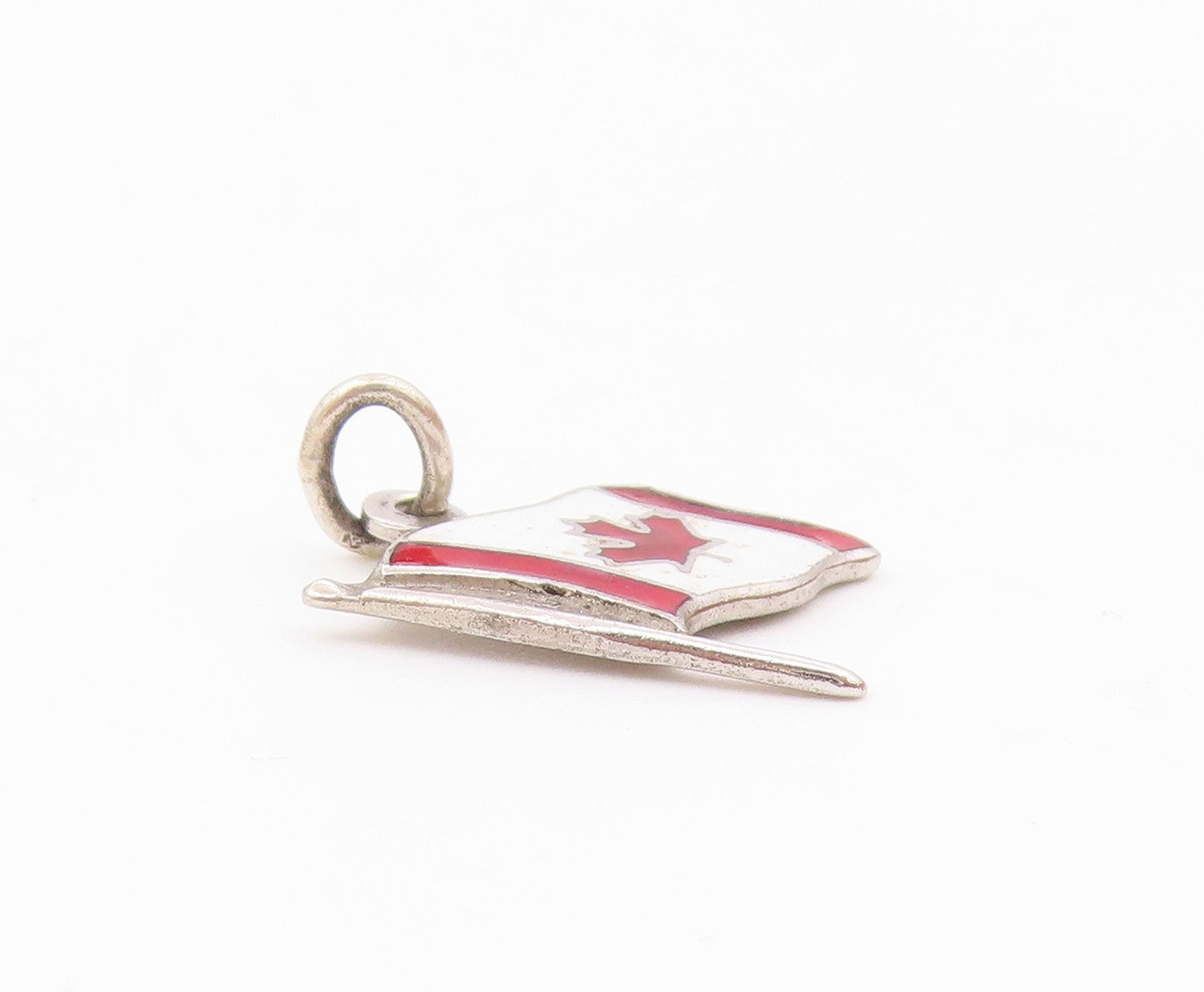 925 Sterling Silver  Vintage Petite Enamel Canadian Flag Pendant  PT15973