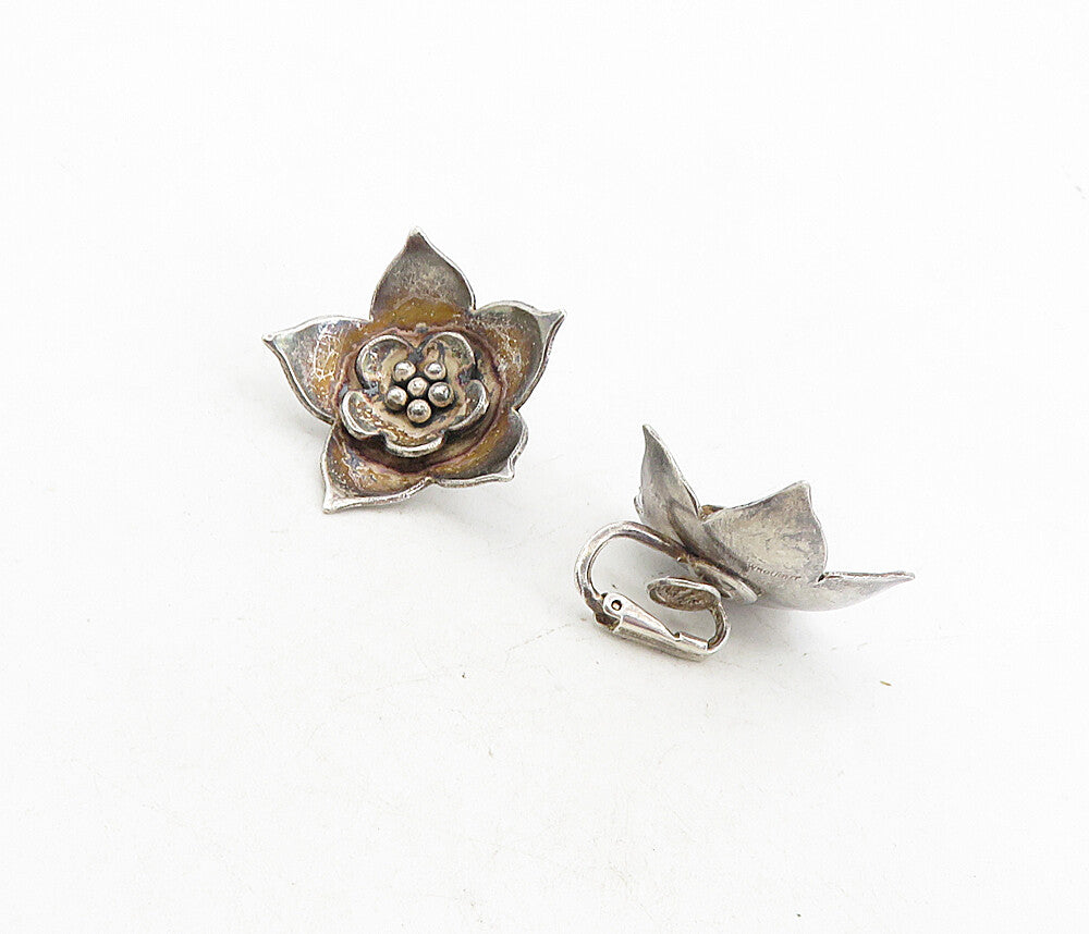 925 Sterling Silver  Vintage Handmade Flower Motif Non Pierce Earrings  EG4499