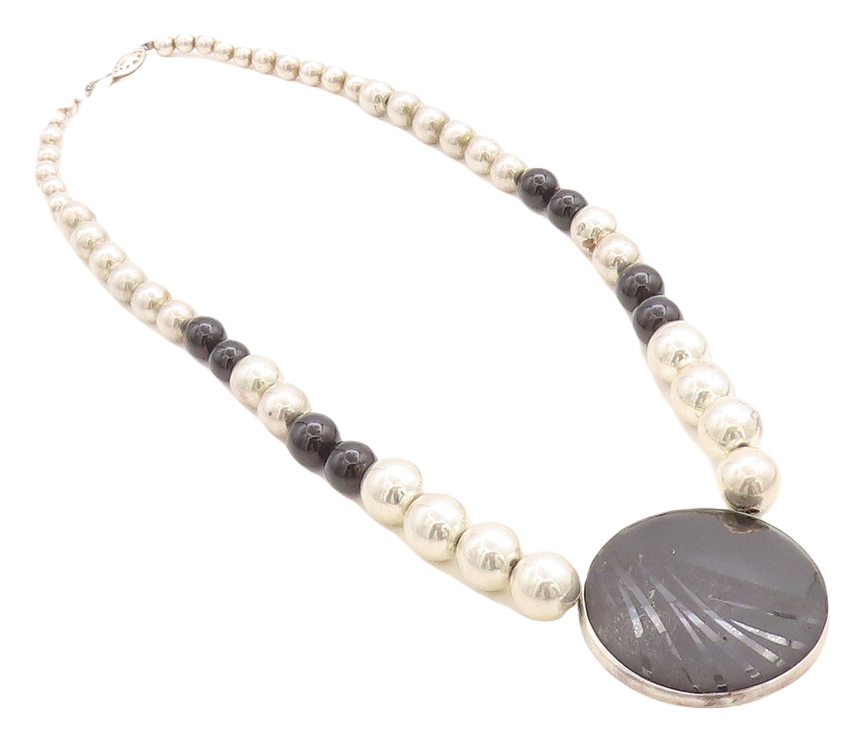 925 Sterling Silver  Vintage Black Onyx Shiny Ball Bead Chain Necklace  NE1080