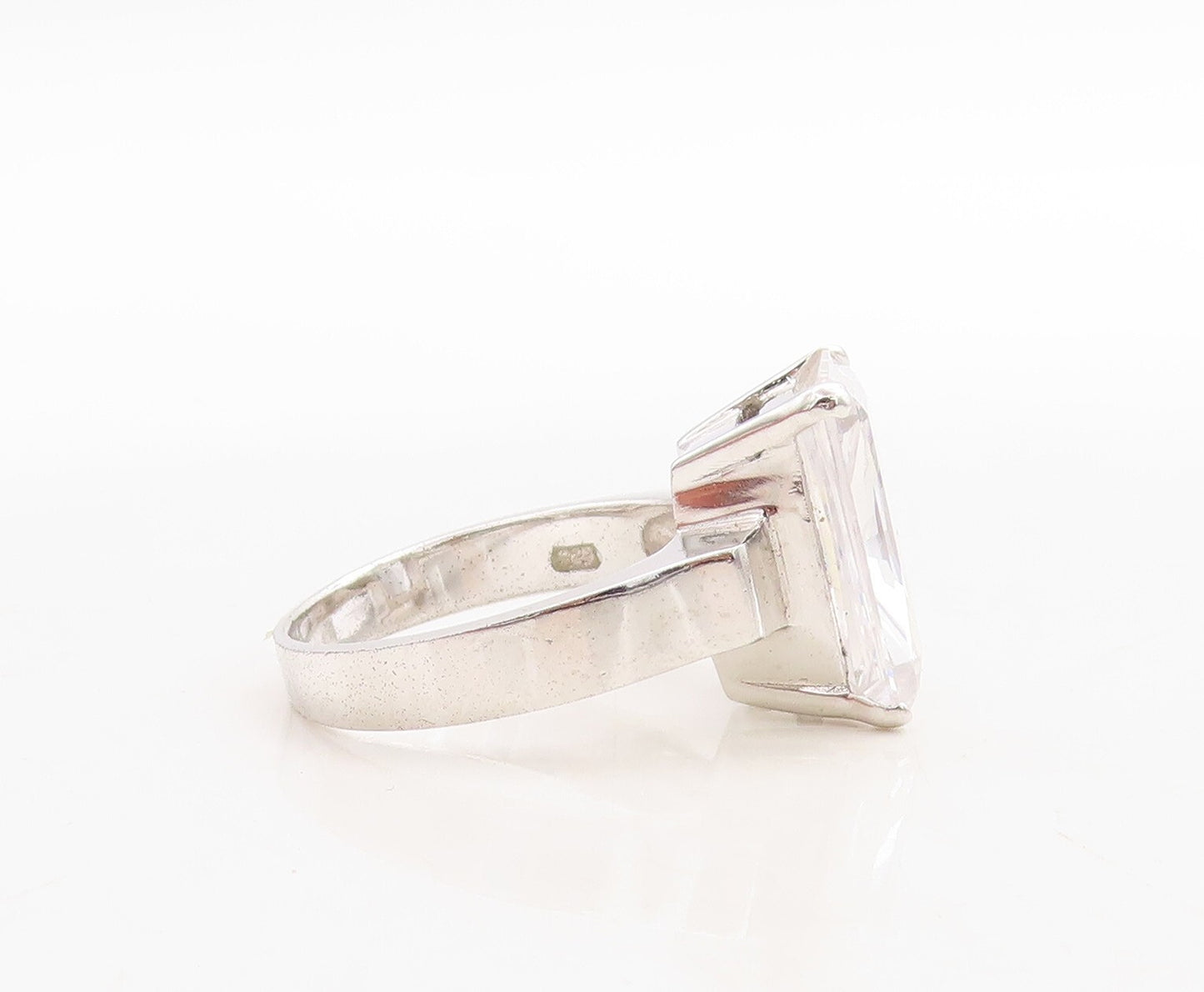 925 Sterling Silver Vintage Ring Minimalist Rectangle Cut CZ  Sz 8  RG31233