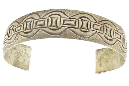 925 Sterling Silver  Vintage Etched Pattern Round Cuff Bracelet  BT5710