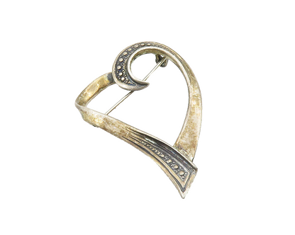 925 Sterling Silver  Vintage Dark Tone Open Love Heart Brooch Pin  BP5231