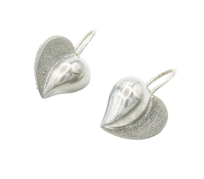 925 Sterling Silver  Vintage  Shiny Frosted Love Heart Drop Earrings  EG7610