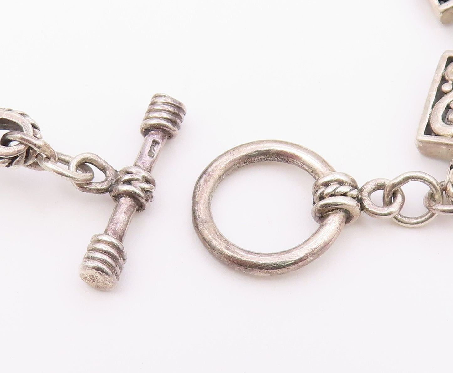 925 Sterling Silver  Vintage Rectangular Scroll Pattern Chain Bracelet  BT9409