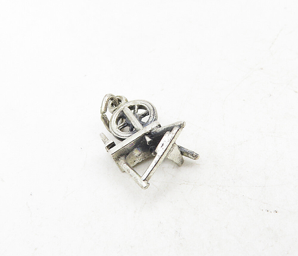 925 Sterling Silver  Vintage Old Fashioned Spinning Wheel Drop Pendant  PT6853