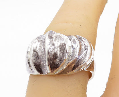 925 Sterling Silver  Vintage Shiny Sculpted Dome Round Band Ring Sz 7  RG6450