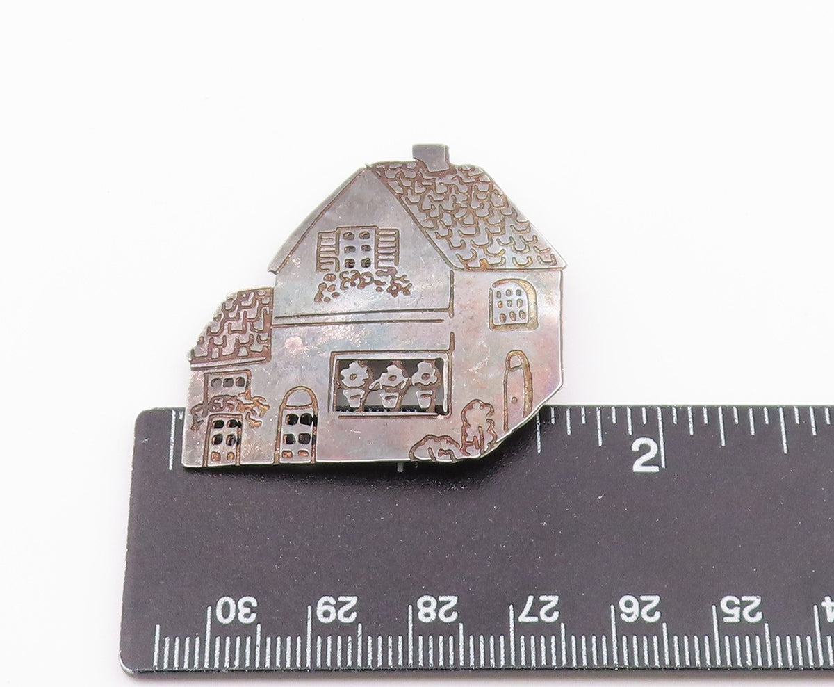 925 Sterling Silver  Vintage Dark Tone Etched Detail House Brooch Pin  BP8279
