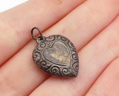925 Sterling Silver  Vintage Dark Tone Love Heart Swirl Border Pendant  PT2967
