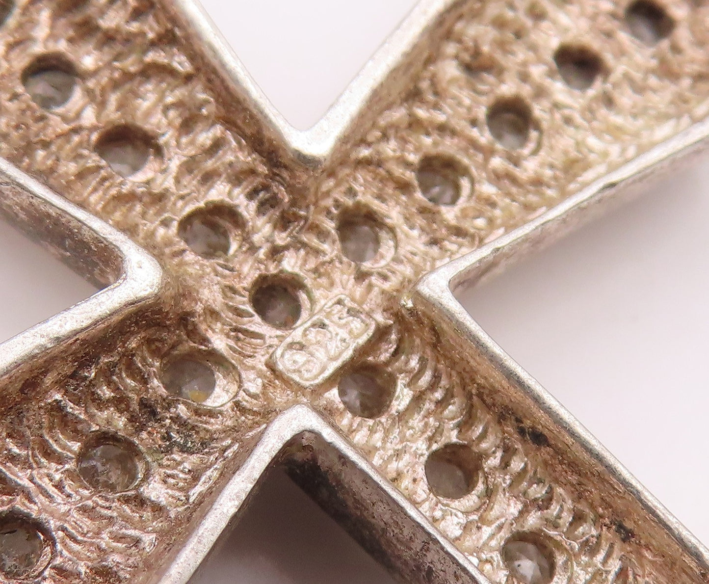925 Sterling Silver  Vintage Cubic Zirconia Religious Cross Pendant  PT16746