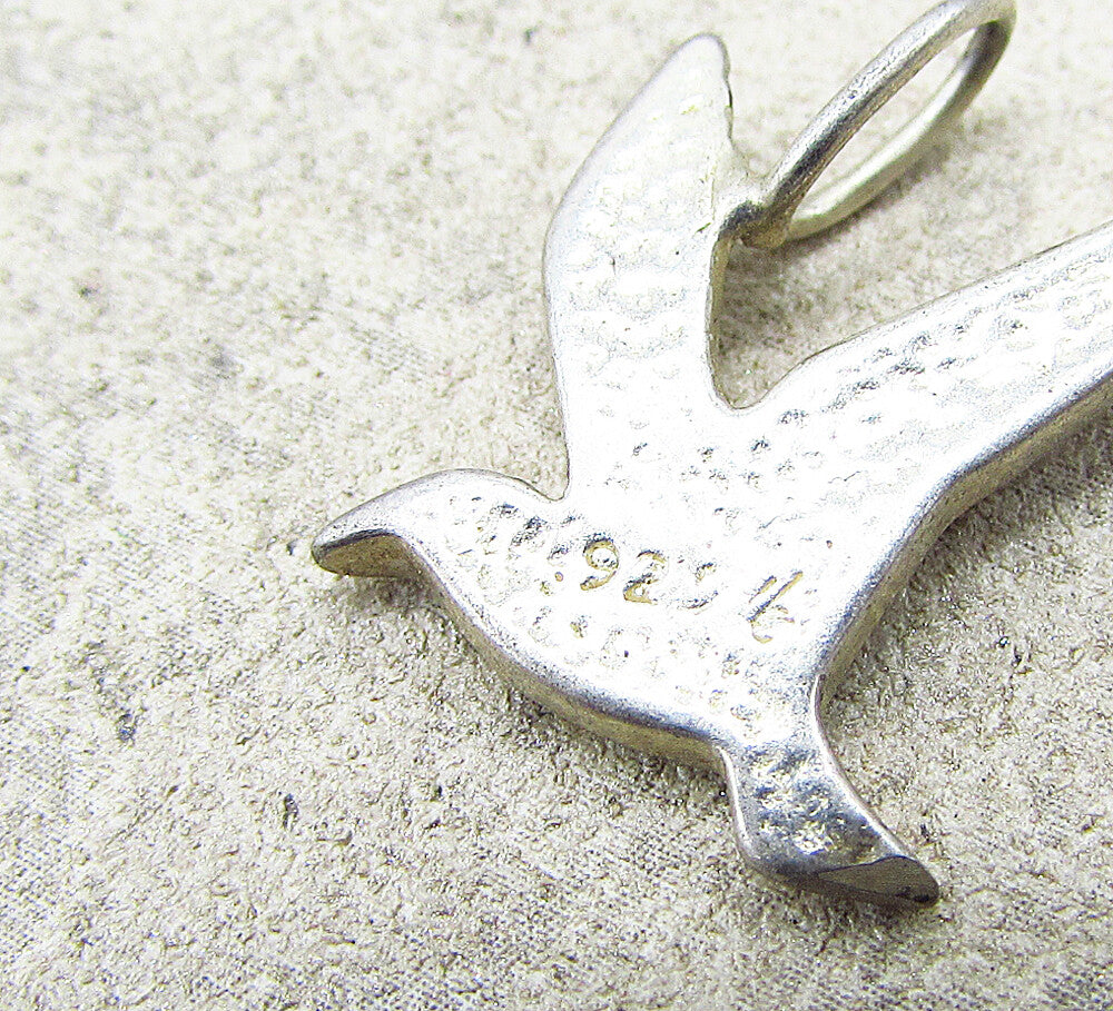 925 Sterling Silver  Vintage Flying Bird Drop Pendant  PT1756