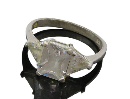 925 Sterling Silver  Prong Set Shiny Cubic Zirconia Band Ring Sz 8.5  RG15821