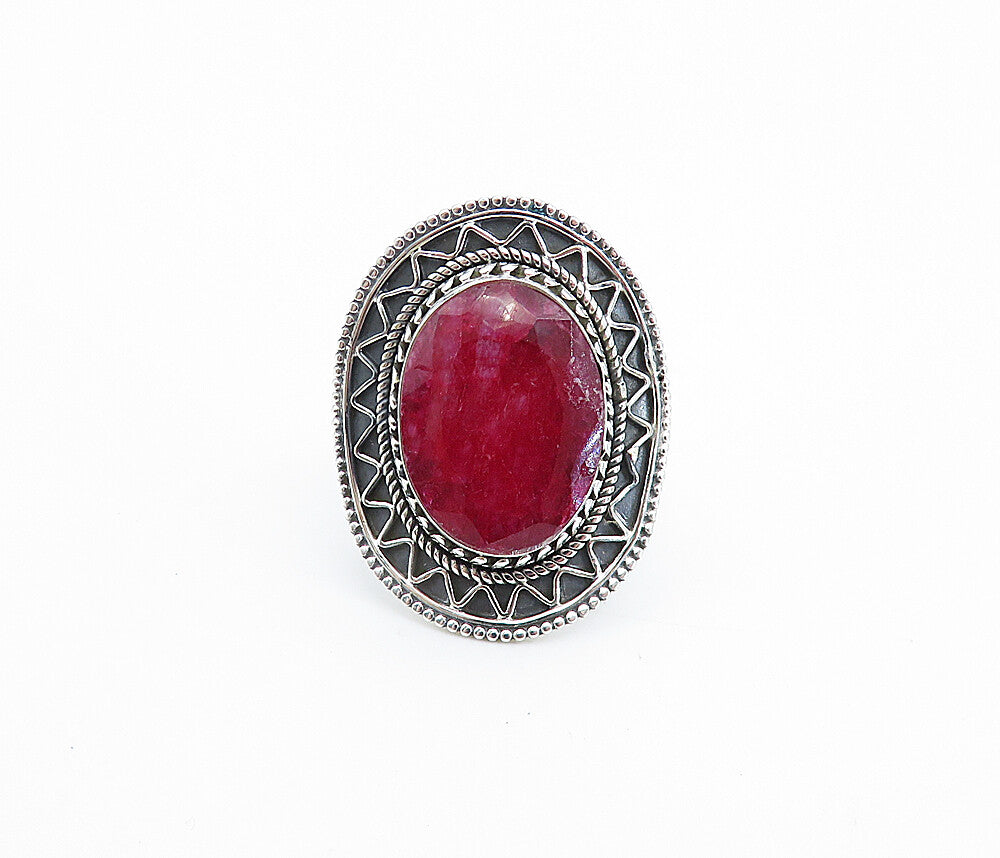 925 Sterling Silver  Ruby Shiny Wavy Border Oval Cocktail Ring Sz 8.5  RG8138