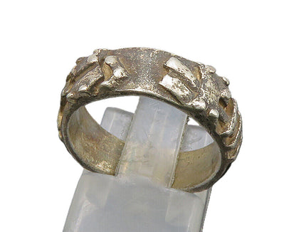 925 Sterling Silver  Vintage Dark Tone Raised Detail Band Ring Sz 7  RG21641