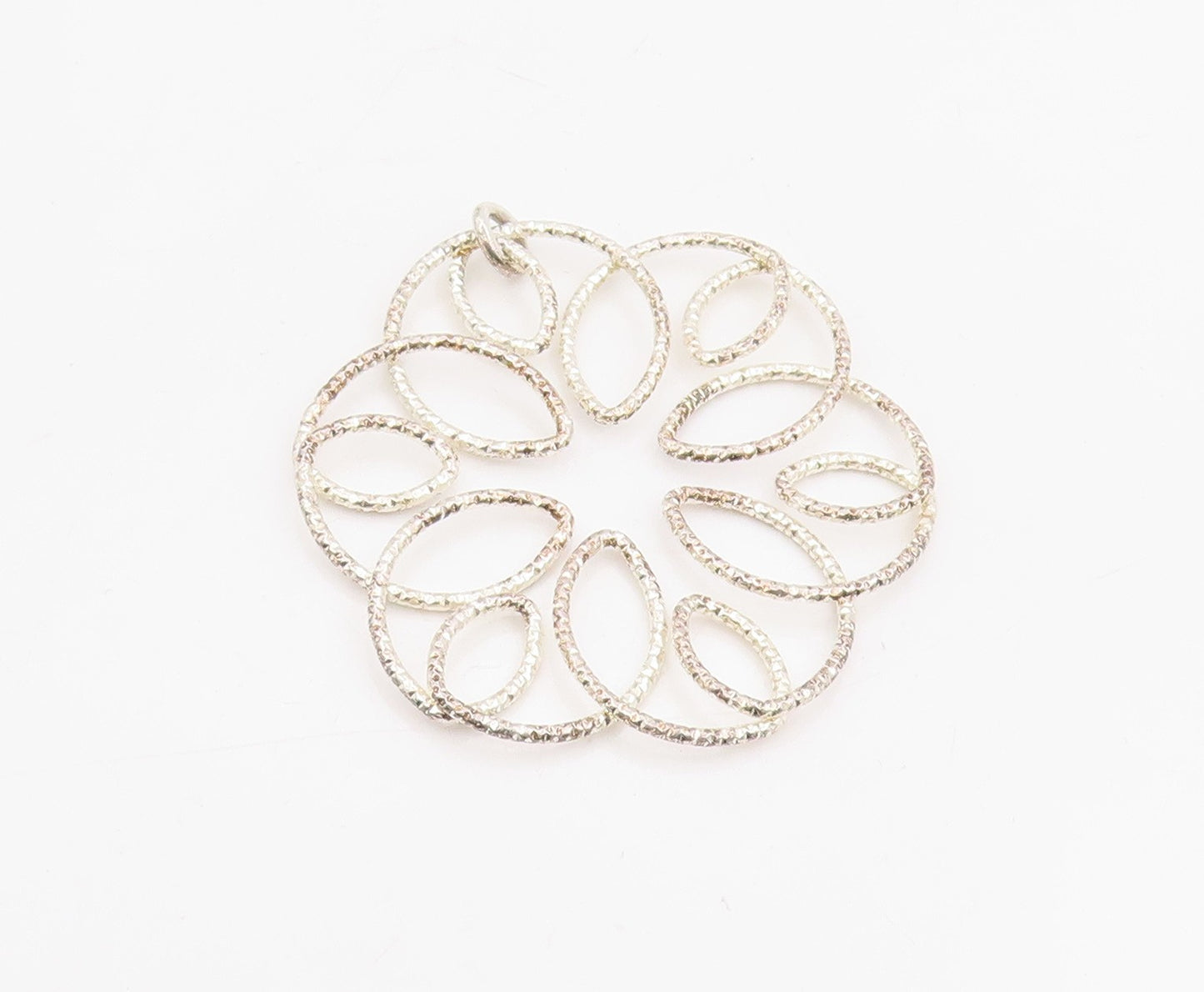 925 Sterling Silver Vintage Pendant Elegant Intertwined Open Floral Loop PT25709