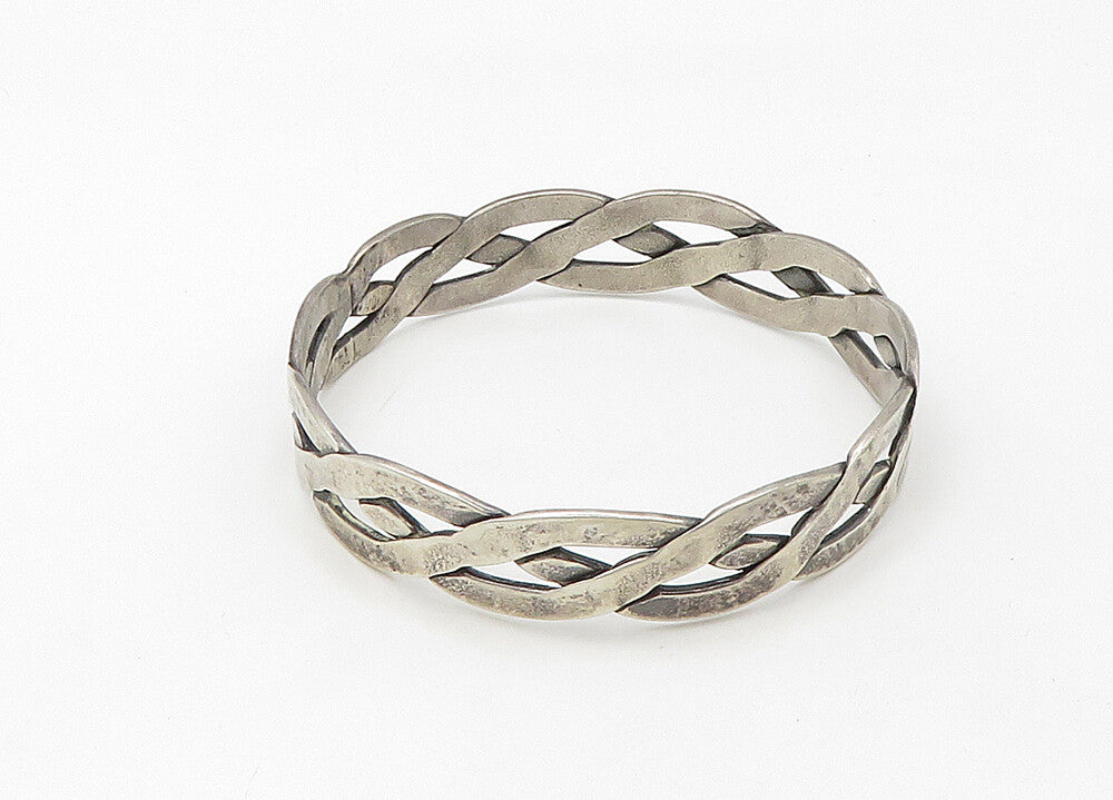 925 Sterling Silver  Vintage Woven Design Smooth Bangle Bracelet  BT8536