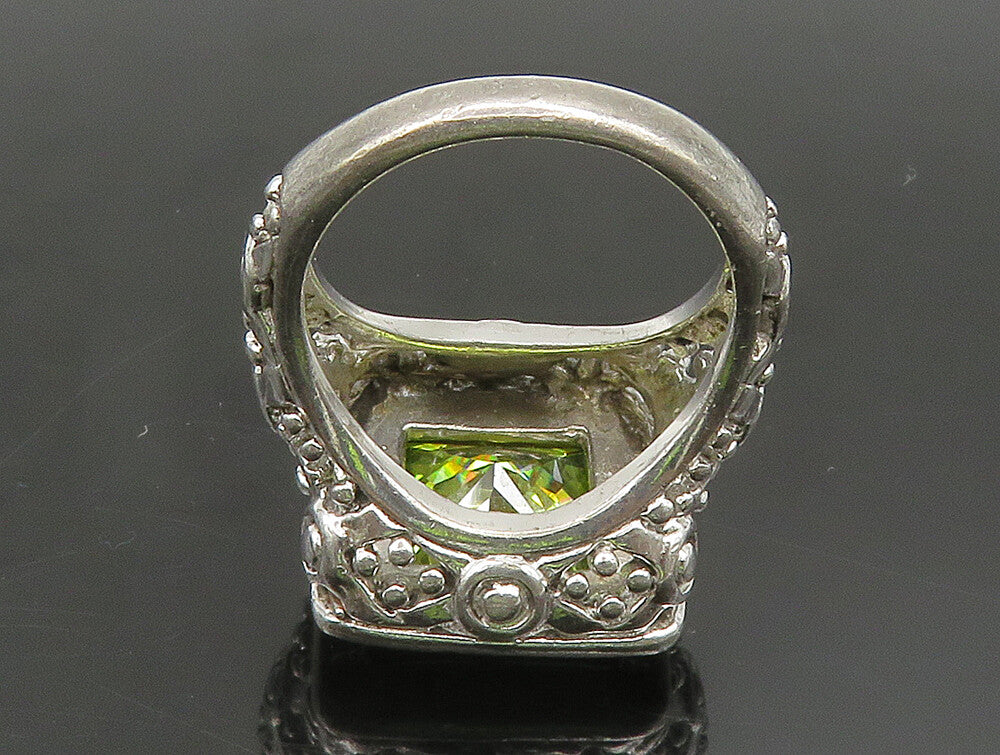 925 Silver  Vintage Green Cubic Zirconia Beaded Square Ring Sz 7  RG24386