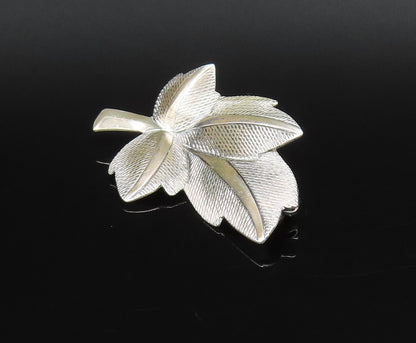 JEWELART 925 Silver  Vintage Mesh Textured Maple Leaf Brooch Pin  BP10017