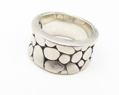 925 Sterling Silver  Vintage Shiny Cobbled Concave Band Ring Sz 7  RG11120
