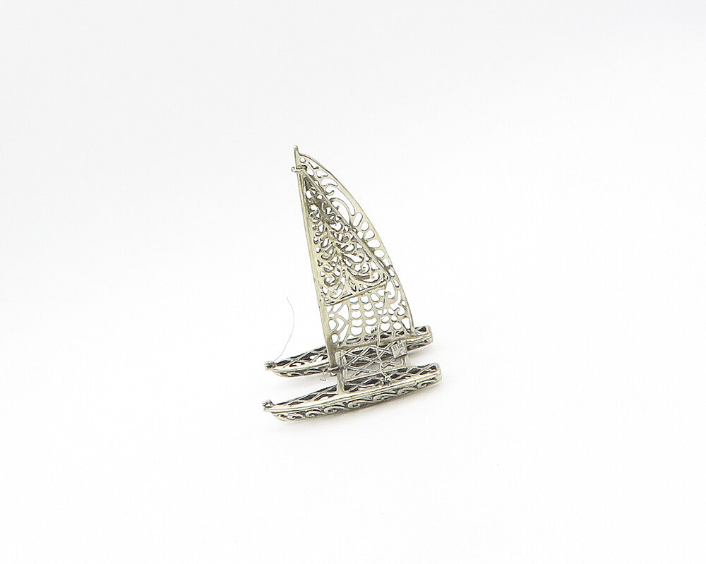 925 Sterling Silver  Vintage Swirl Cutout Sail Board Table Trinket  TR2575