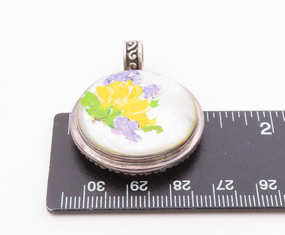 925 Sterling Silver  Vintage Mother Of Pearl Floral Art Round Pendant  PT7698