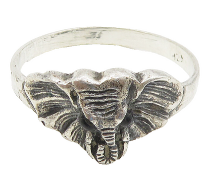 925 Sterling Silver  Vintage Elephant's Head Motif Band Ring Sz 9  RG17593