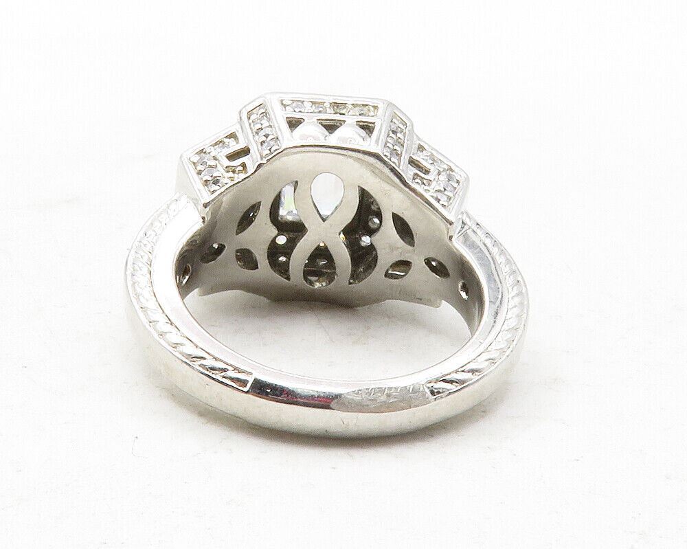 925 Sterling Silver  Shiny Cubic Zirconia Graduated Band Ring Sz 8  RG12309
