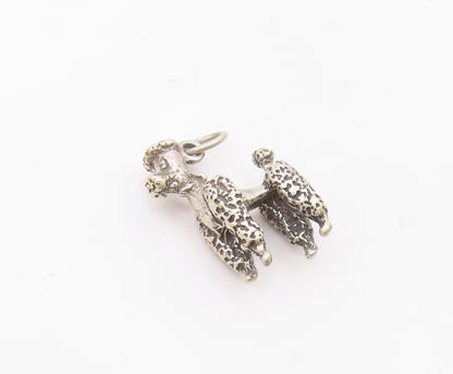 925 Sterling Silver  Vintage Shiny Poodle Dog Chiseled Detail Pendant  PT19287
