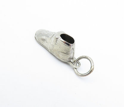 925 Sterling Silver  Vintage Petite Old Fashioned Shoe Motif Pendant  PT4944