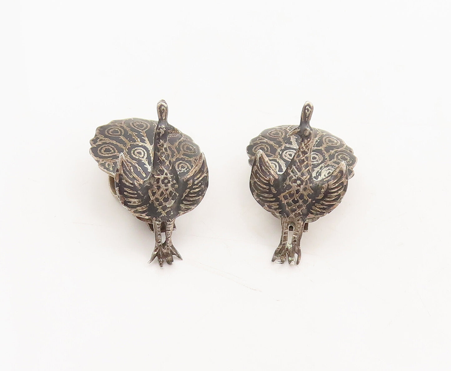 SIAM 925 Silver  Vintage Carved Movable Dancing Peacock Clip Earrings  EG12680